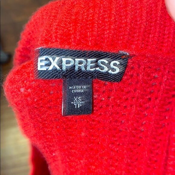 Express Red Knit Cropped Pullover Sweater Feminine Casual Cozy Vibrant - Picture 4 of 9